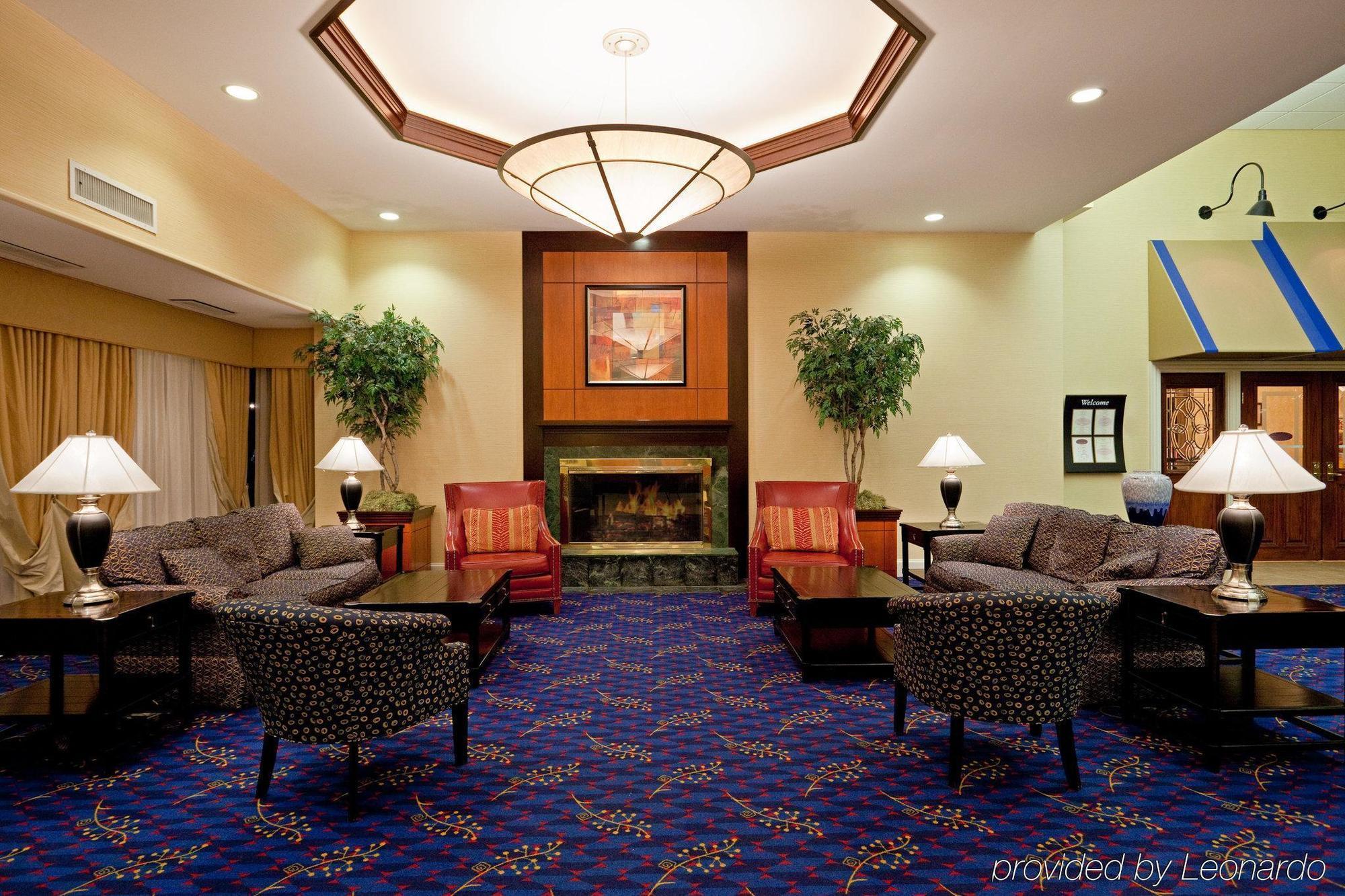 Hotel Boxboro Regency 3*