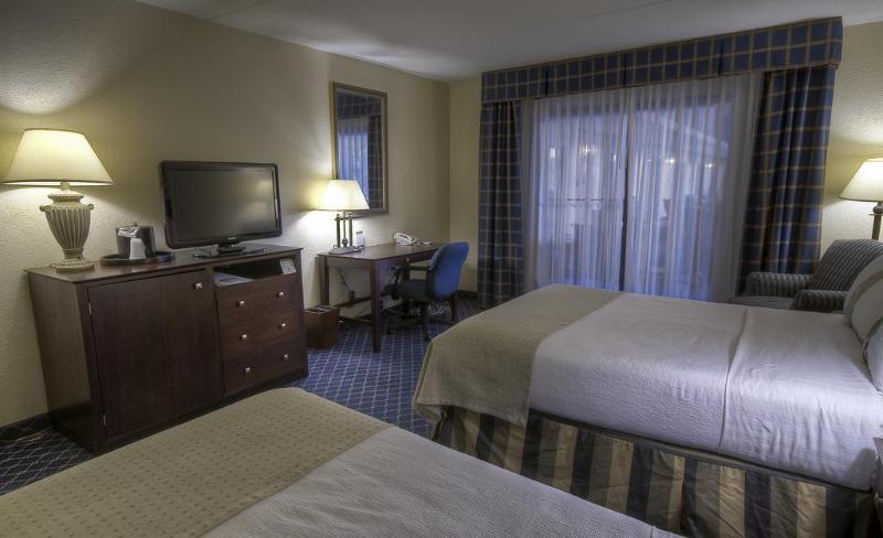 Boxboro Regency Hotel