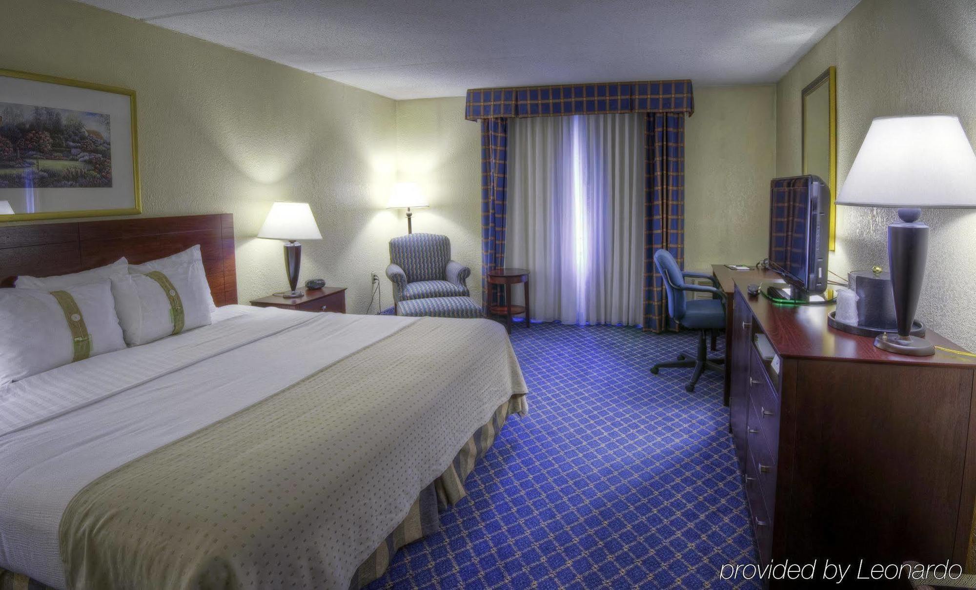 Boxboro Regency 3*